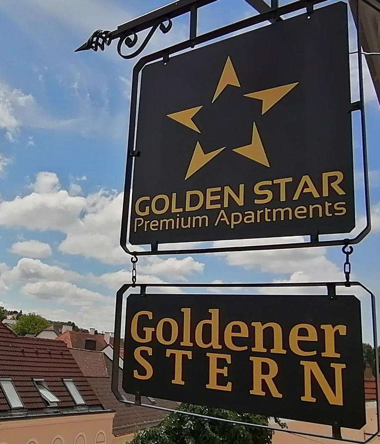 Golden Star - Premium Apartments เมลค์ ภายนอก รูปภาพ